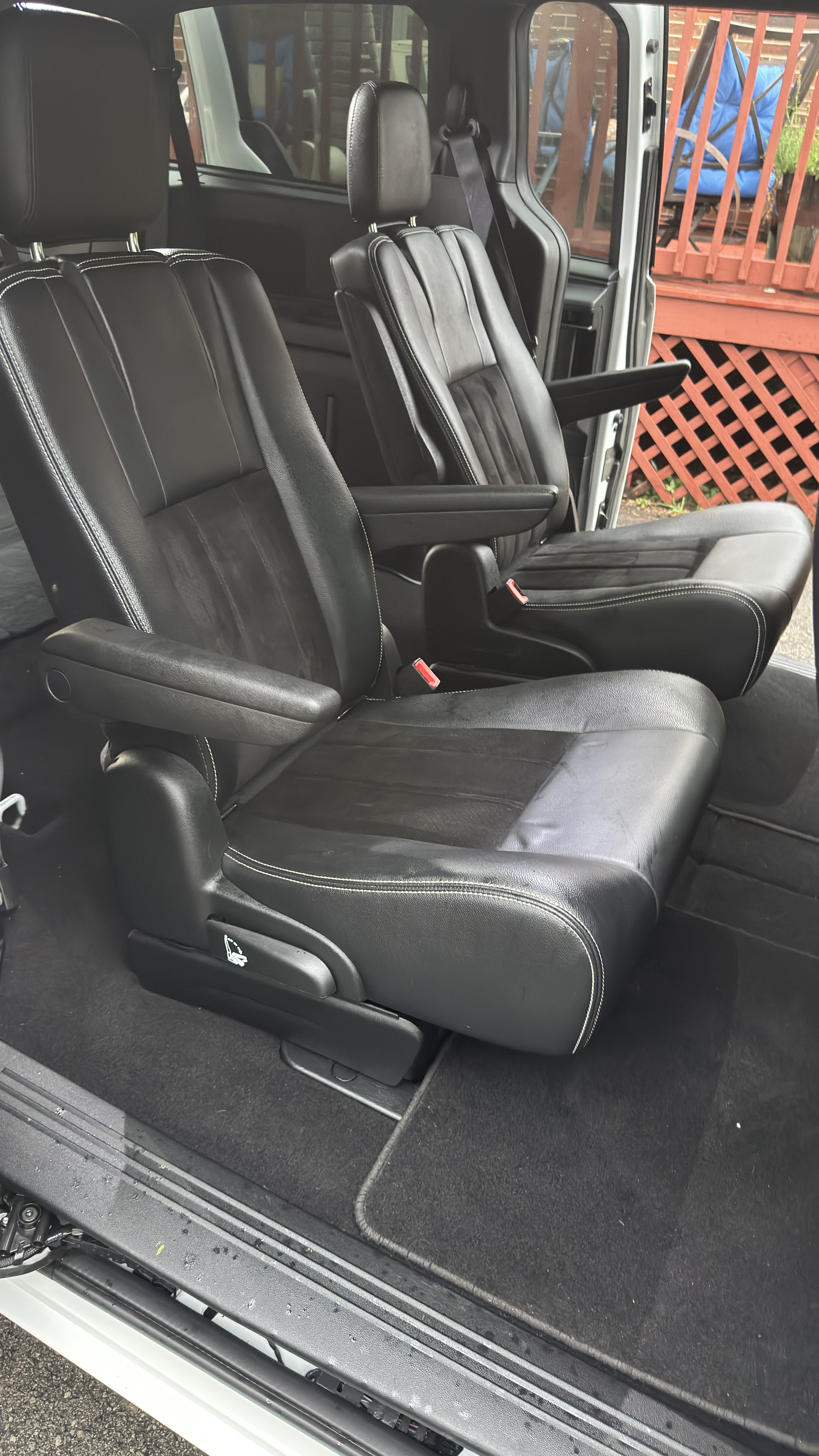 After — clean minivan mid-row seats